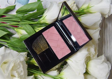 румяна burberry cameo blush|Burberry Cameo (02) Light Glow Natural Blush Product Info.